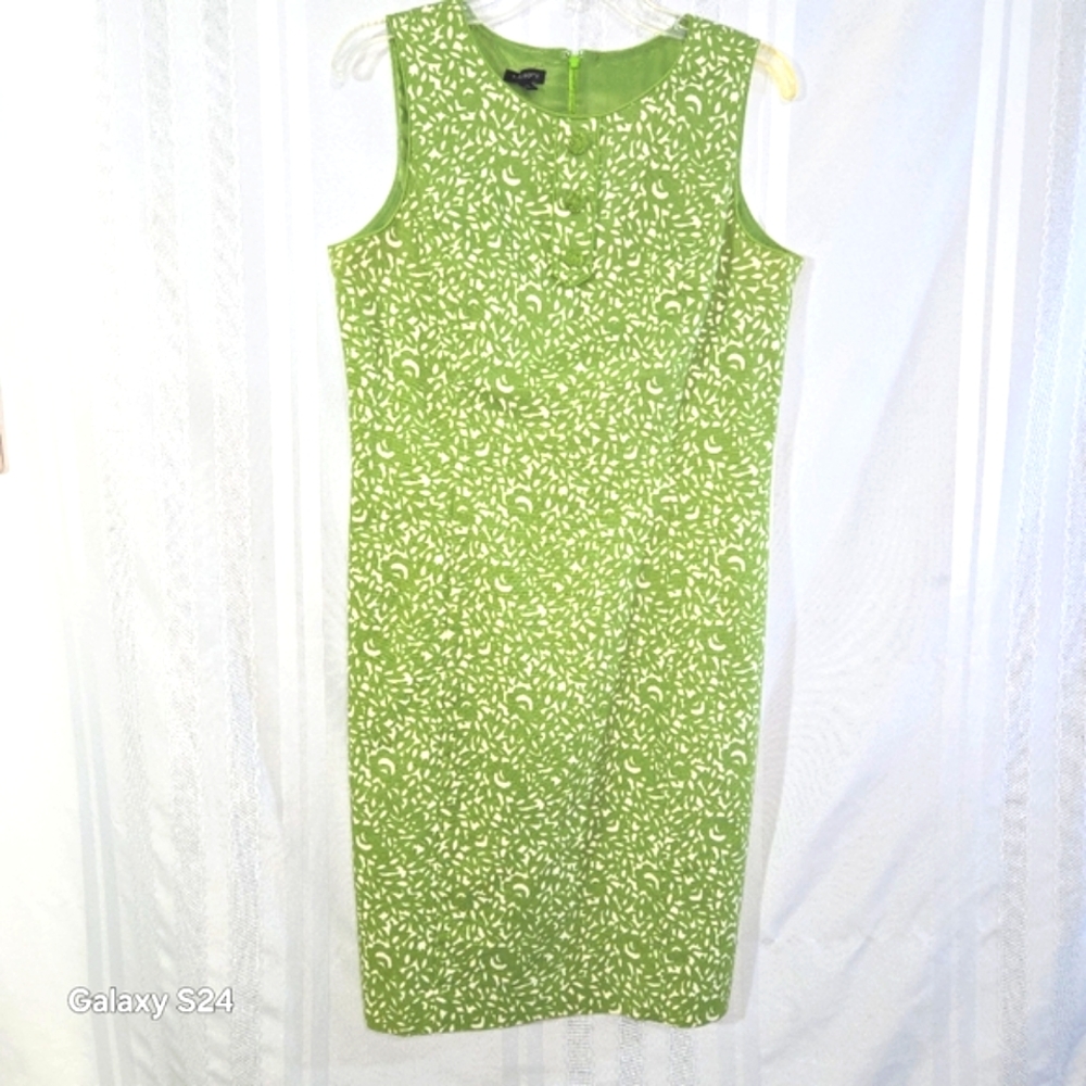 TALBOTS WOMEN'S KNEE LENGH LIME GREEN SLEEVELESS DRESS SIZE 10